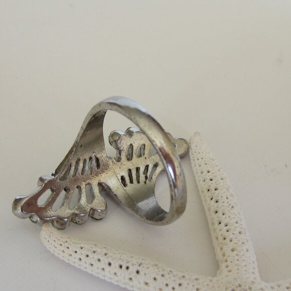 Vintage Ring Angel Wings Design - Picture 5 of 5